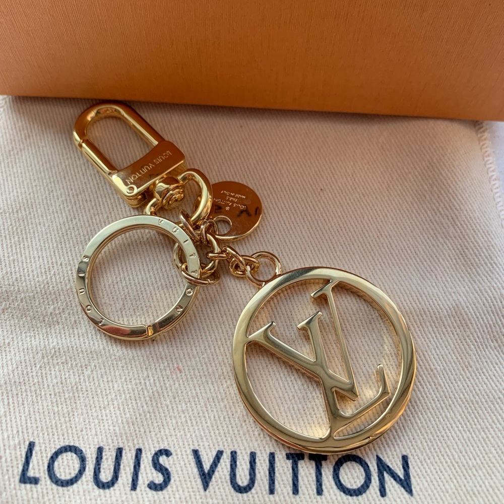 Louis Vuitton circle bag charm